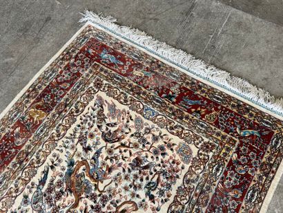 GHOUM, Iran.
Pure polychrome handmade silk...