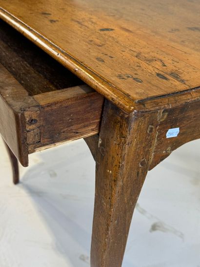 Small rustic table in molded walnut opening...