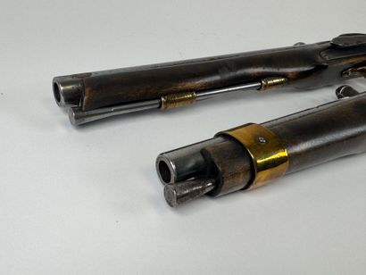 Set of two decorative flintlock pistols in...