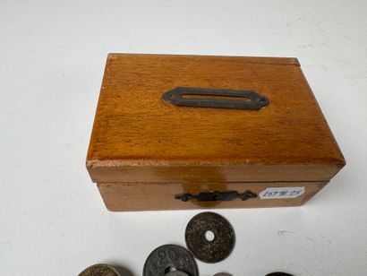 Small lot of loose coins in a wooden box...