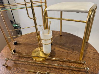 Bathroom set in gilded metal, glass and imitation...