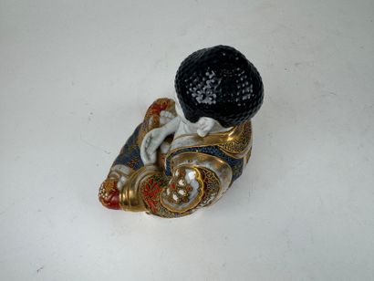 JAPAN, Satsuma, 20th century.
Polychrome...