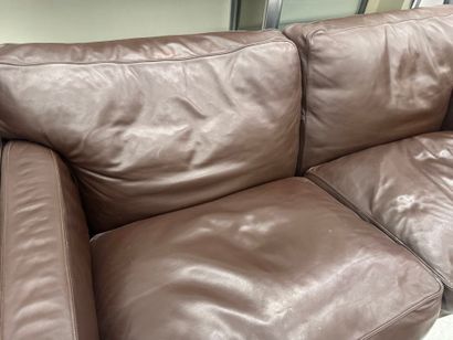 POLTRONE FRAU. 
Brown leather two-seater...
