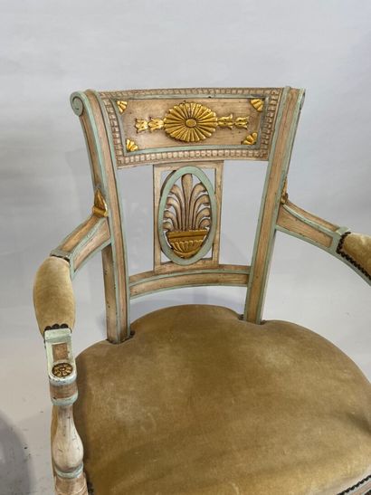 Pair of armchairs in molded wood, lacquered...