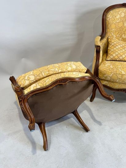 Pair of molded and carved beech bergères,...