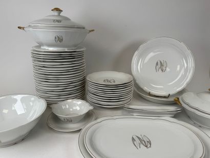 Georges BOYER, Limoges.
Part of a white porcelain...