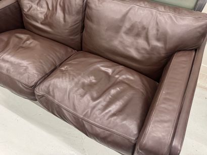 POLTRONE FRAU. 
Brown leather two-seater...