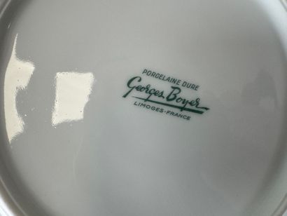 Georges BOYER, Limoges.
Part of a white porcelain...