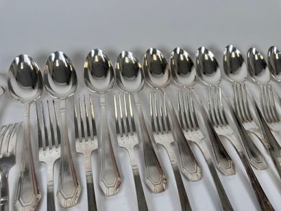 Set of silver-plated cutlery, net pattern,...