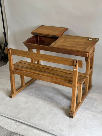 Light wood double school desk with two porcelain...