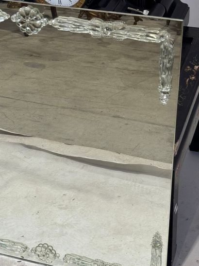Rectangular mirror with relief decoration...