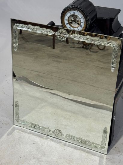Rectangular mirror with relief decoration...