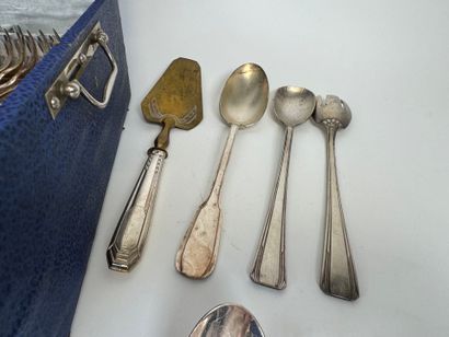 Set of silver-plated cutlery, filet pattern,...