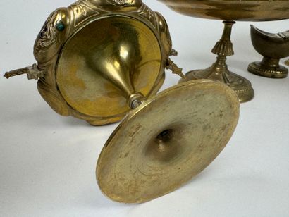 Various objects in brass and gilt and chased...