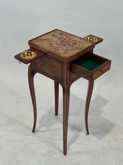 Small bedside table in wood and veneer opening...