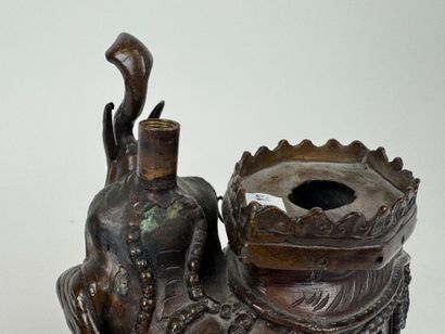 CHINA, 20th century.
Elephant.
Probable perfume...