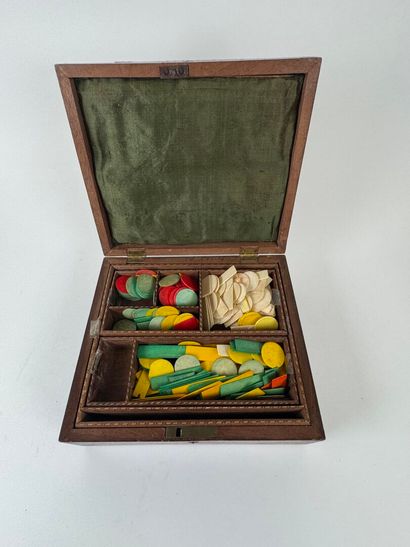 Wooden and marquetry token box, the lid decorated...