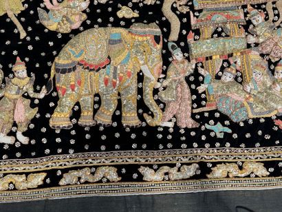 INDIA, 20th century.
Metallic thread and...