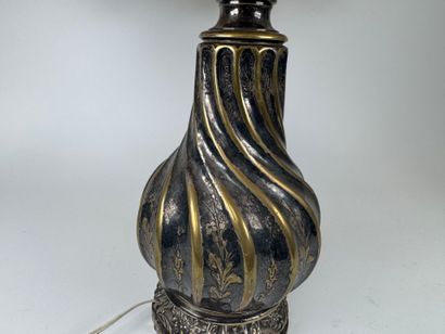 GAGNEAU in Paris.
Antique silver-plated bronze...