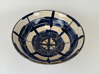 SAFI 
Polychrome glazed earthenware salad...