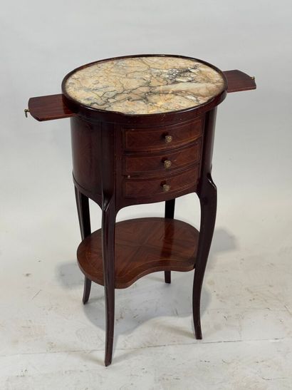 Curved pedestal table in molded wood, opening...