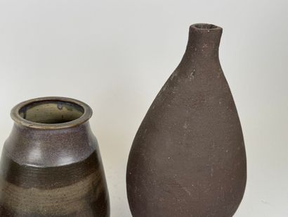 Lot comprising two ceramic vases and a pitcher.
Marks...