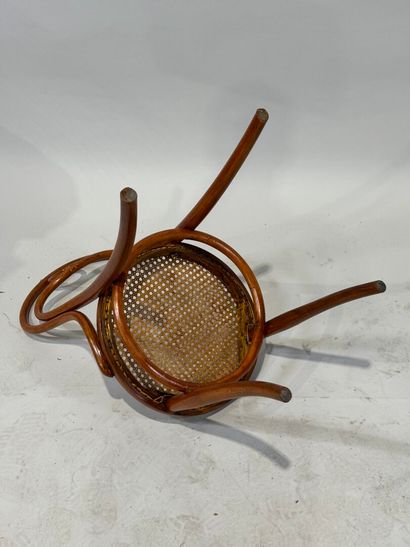 Bentwood chair with circular cane seat. 86...