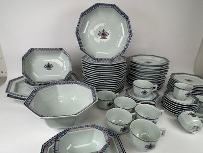 COQUET in Limoges.
Model 