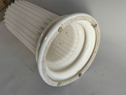 Enameled porcelain saddle with fluted half...