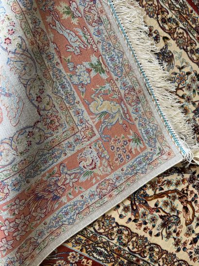 GHOUM, Iran.
Pure polychrome handmade silk...