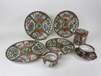 CANTON, early 20th century. 
Polychrome enameled...
