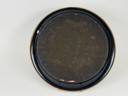 Circular tray in lacquered sheet metal on...