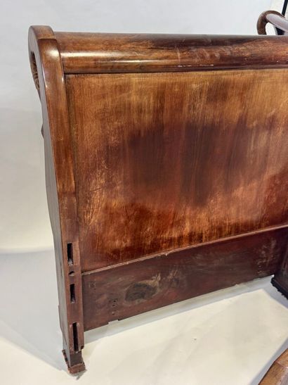 Mahogany veneered bed, the uprights decorated...