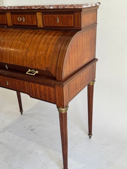 Cylinder desk in veneer and chevron inlay,...