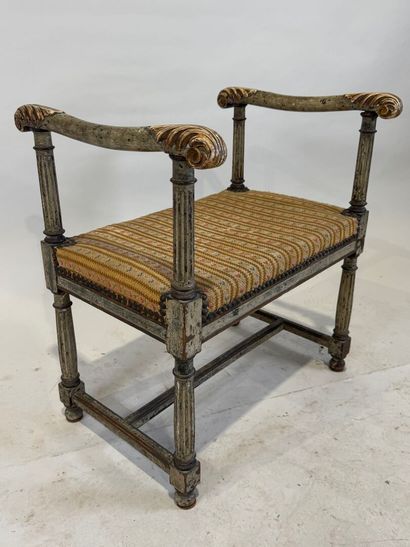 Small bench in molded and lacquered wood,...