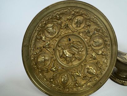 Various objects in brass and gilt and chased...