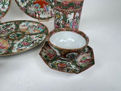 CANTON, early 20th century. 
Polychrome enameled...
