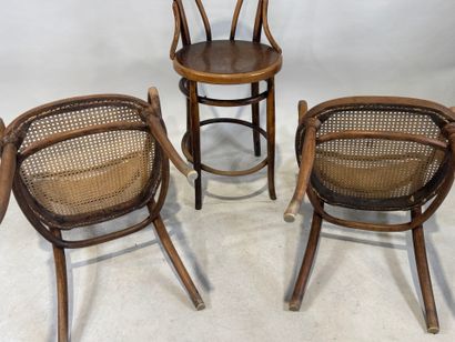 THONET.
Pair of bentwood armchairs, caned...