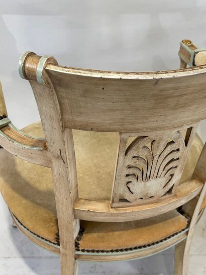 Pair of armchairs in molded wood, lacquered...