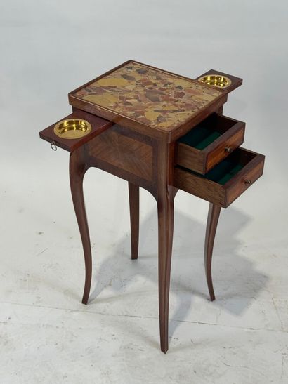 Small bedside table in wood and veneer opening...