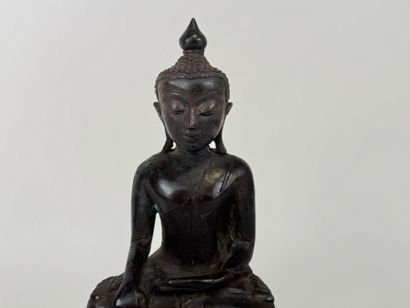 BURMA, 19th century. 
Buddha. 
Bronze proof....