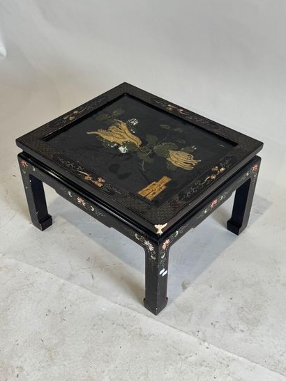 ASIA, 20th century Small lacquered painted...