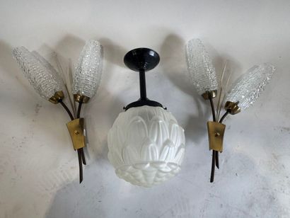 Set comprising:
- painted metal and glass...