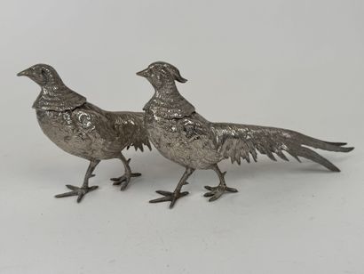Pair of metal pheasant subjects, L. 31 c...