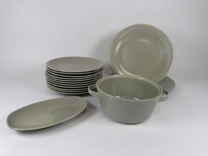 LONGCHAMP.
Part of a ceramic dinner service...