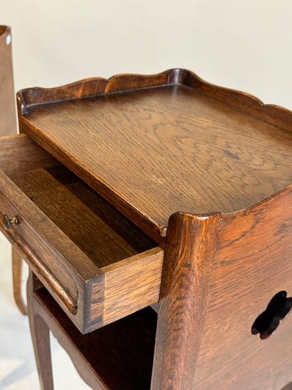 Suite of two oak bedside cabinets, one opening...