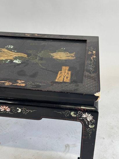 ASIA, 20th century Small lacquered painted...