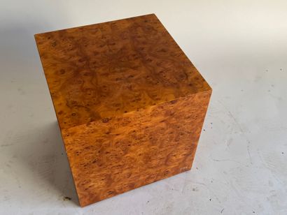 Jean-Claude MAHEY (born 1944).
Elm burl veneer...