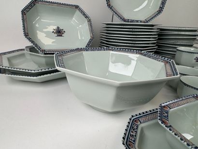 COQUET in Limoges.
Model 