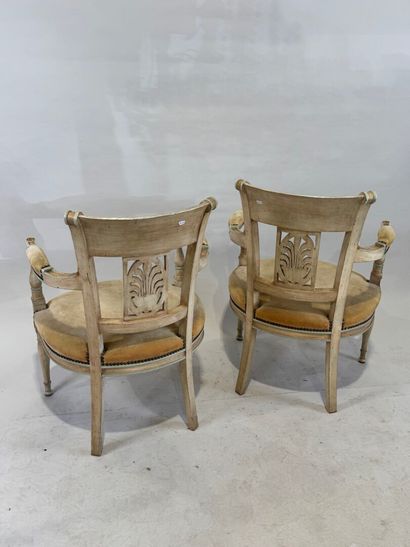 Pair of armchairs in molded wood, lacquered...